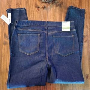 Old Navy super skinny jeans new with tags